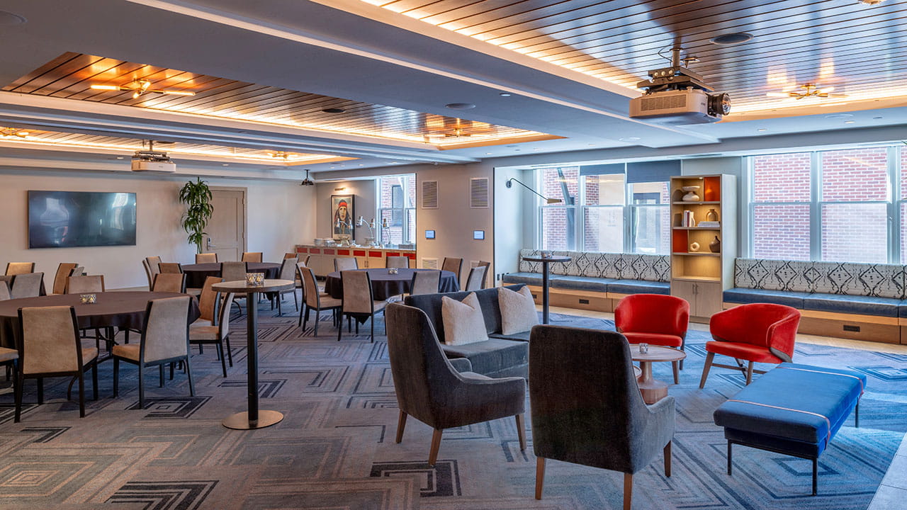 seating area and rounds in meeting space