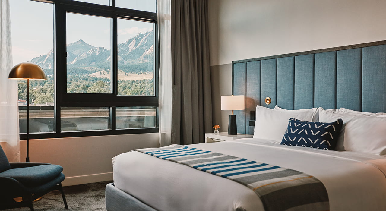 king bed in aspen suite