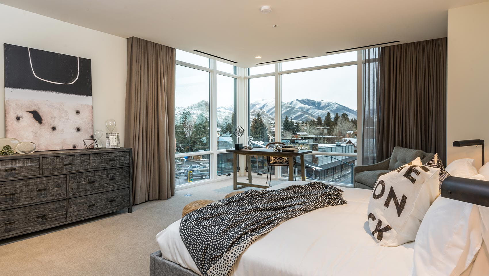Three bedroom residence at Limelight Ketchum