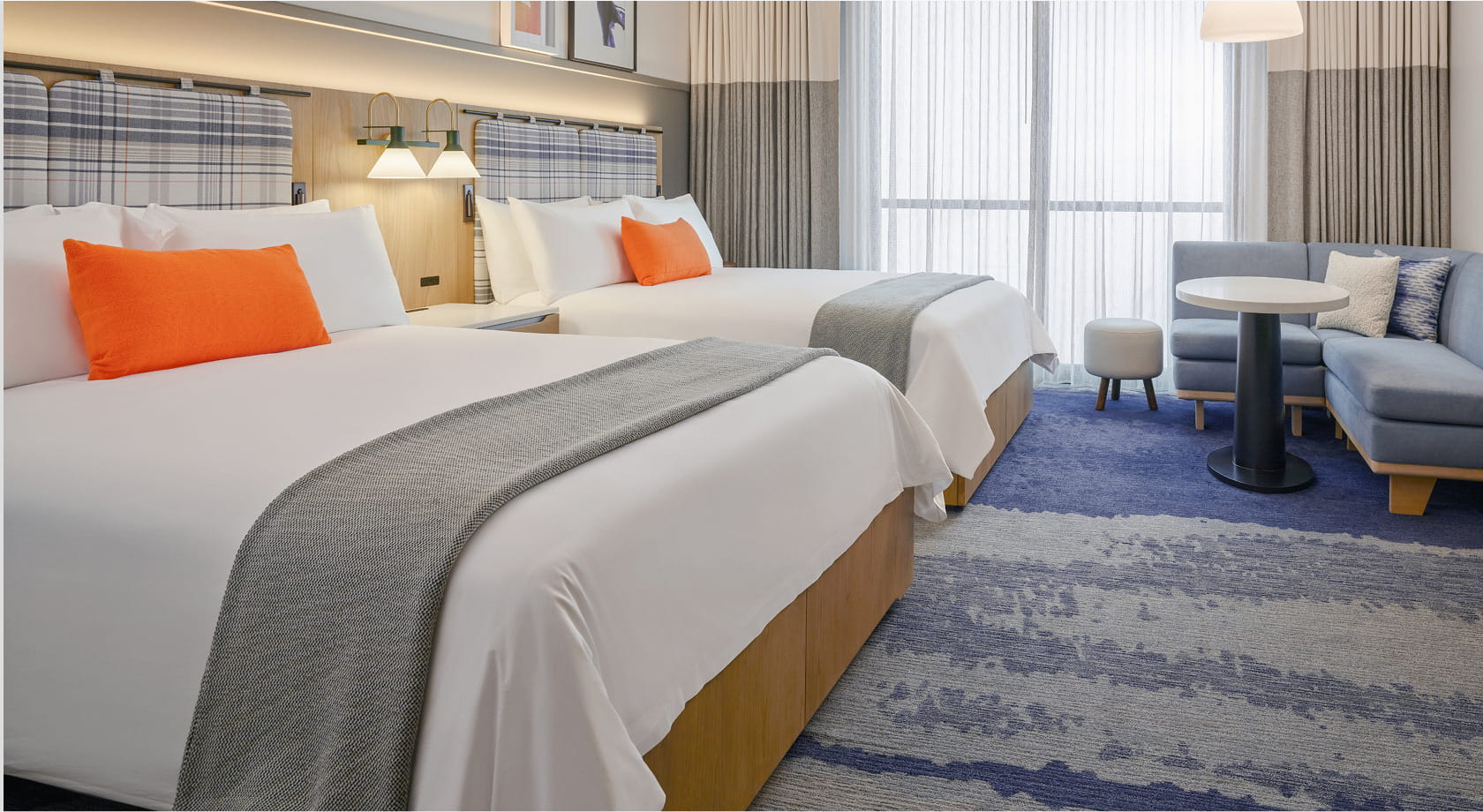 two queen beds in guest room
