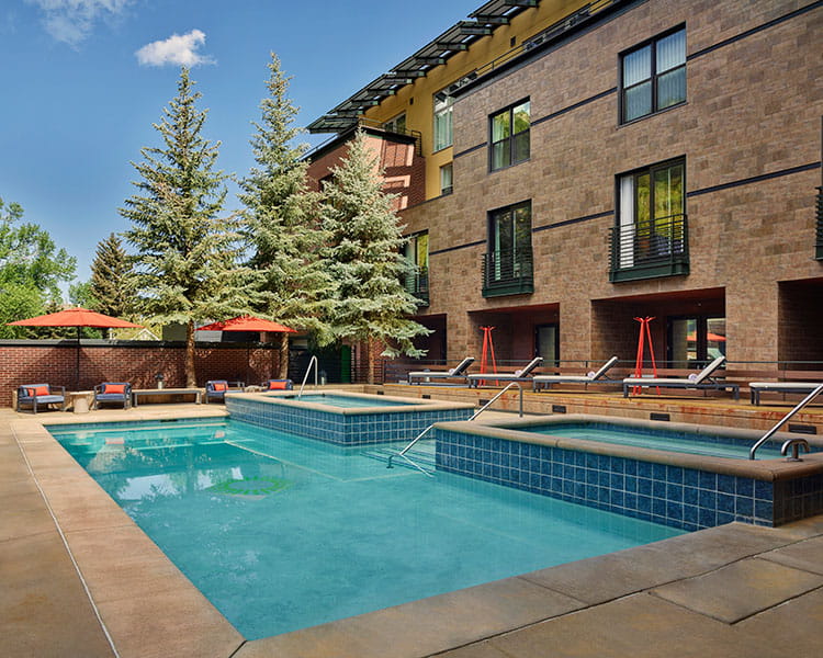 outdoor pool and hot tubs