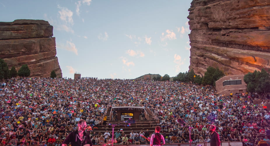 red rocks show