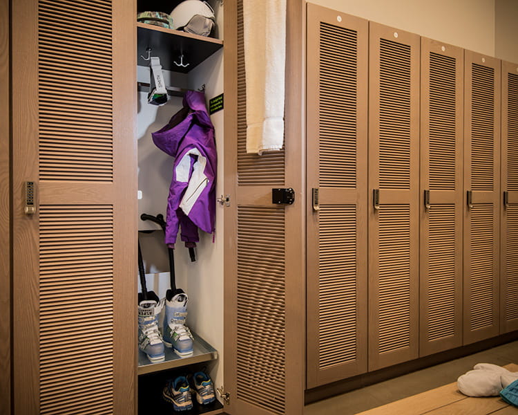 ski lockers