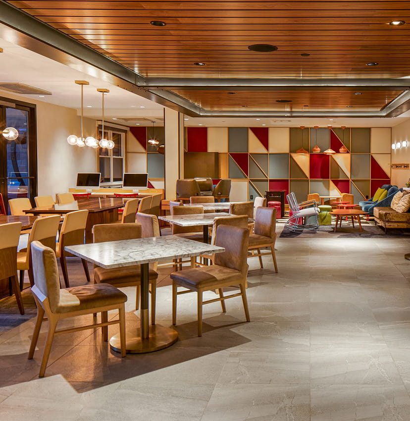 dining area at the lounge