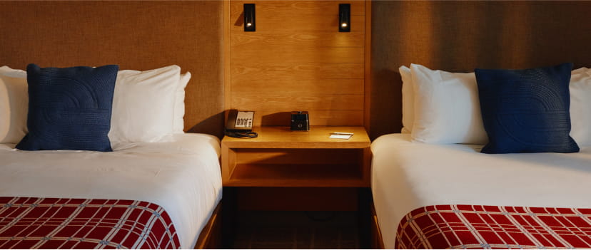 queen beds in guest room