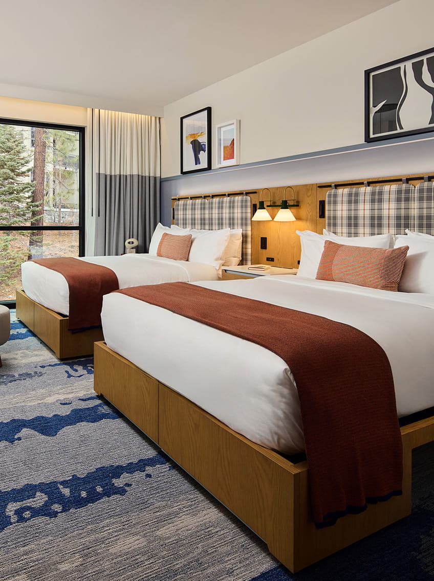 two queen beds in guest room