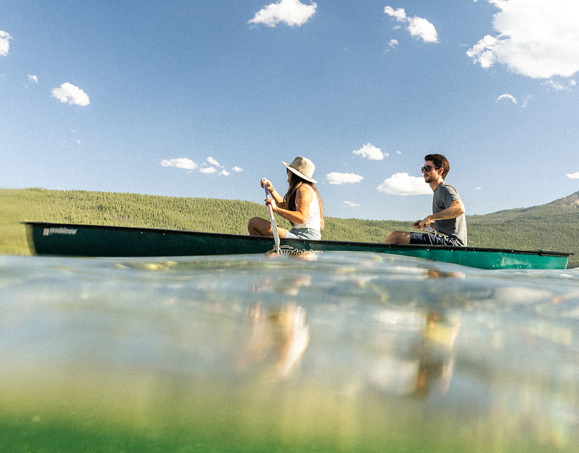 couple canoeing
