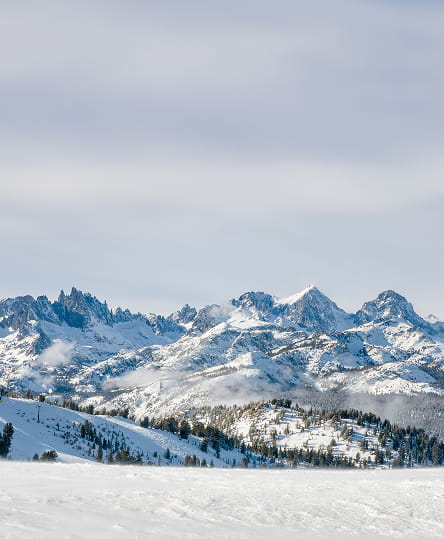 sierra mountains near mammoth in winter