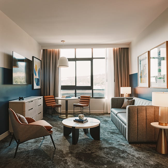 living room in aspen suite