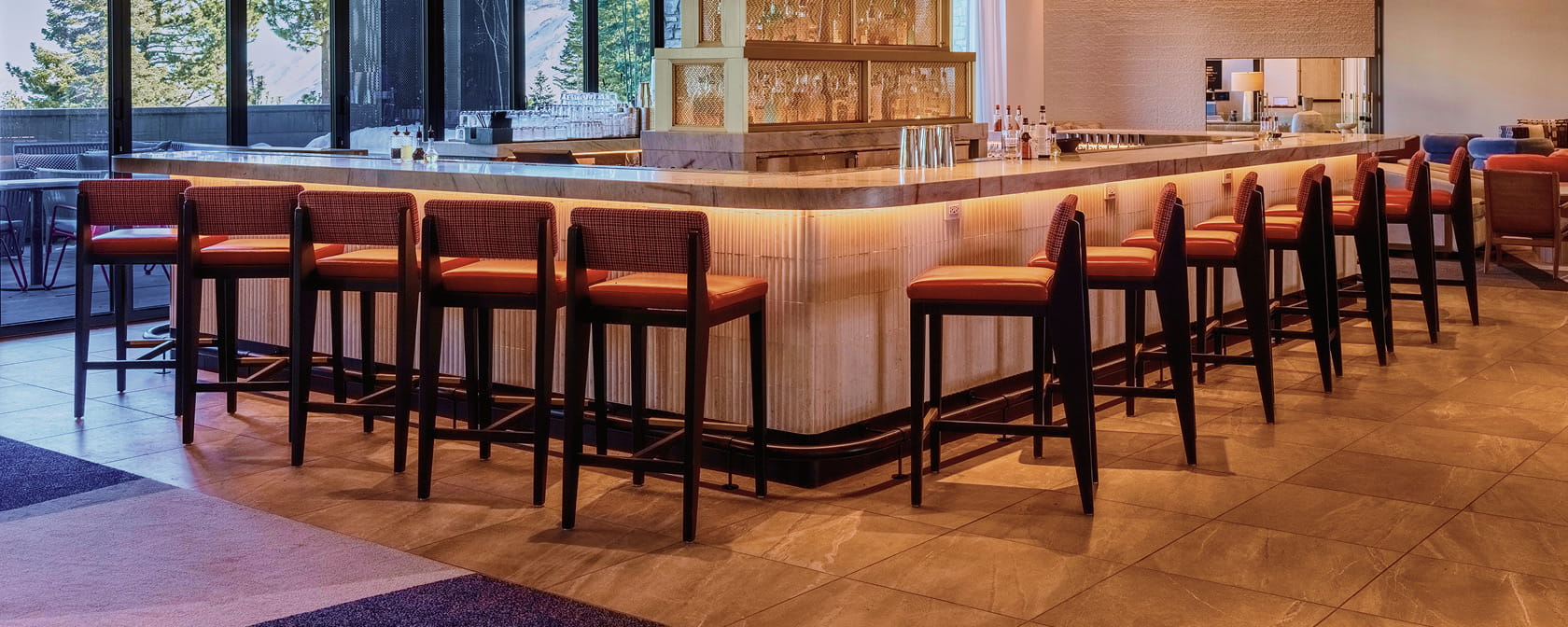 lounge bar