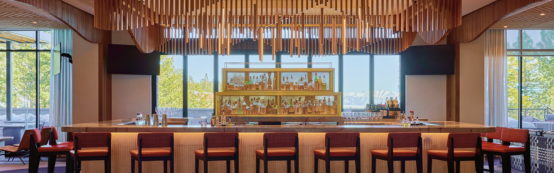 bar at the lounge overlooking the mountains