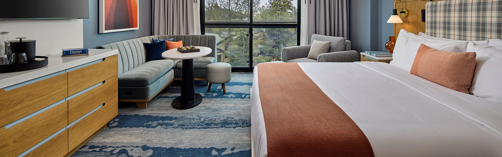 deluxe king room at limelight mammoth